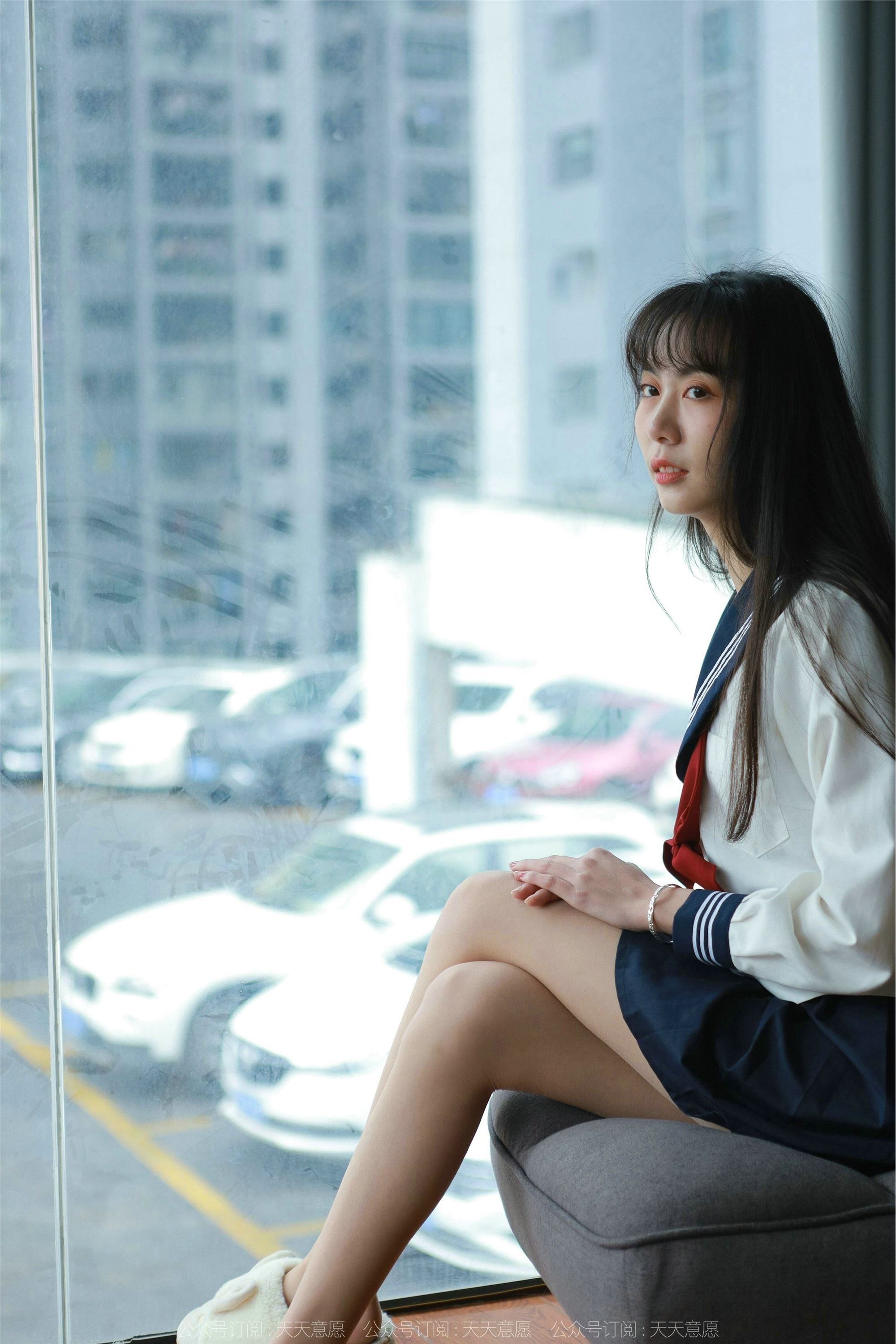 IESS异思趣向  2022.03.03 丝享家1018：团团《可爱JK装》